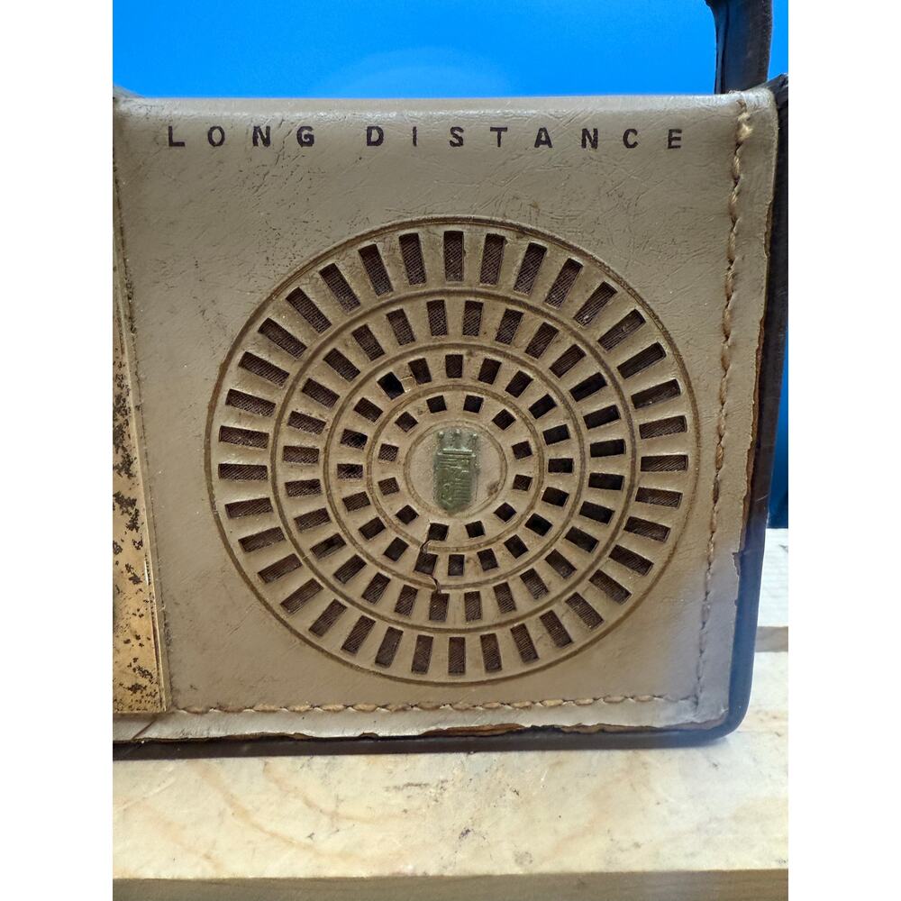 Zenith Royal 490L "Long Distance" Portable Radio - (Chassis 7KT45Z1) - Picture 7 of 7
